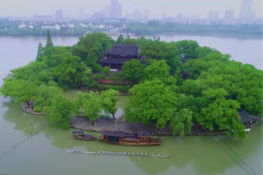 见证中国共产党诞生的游船