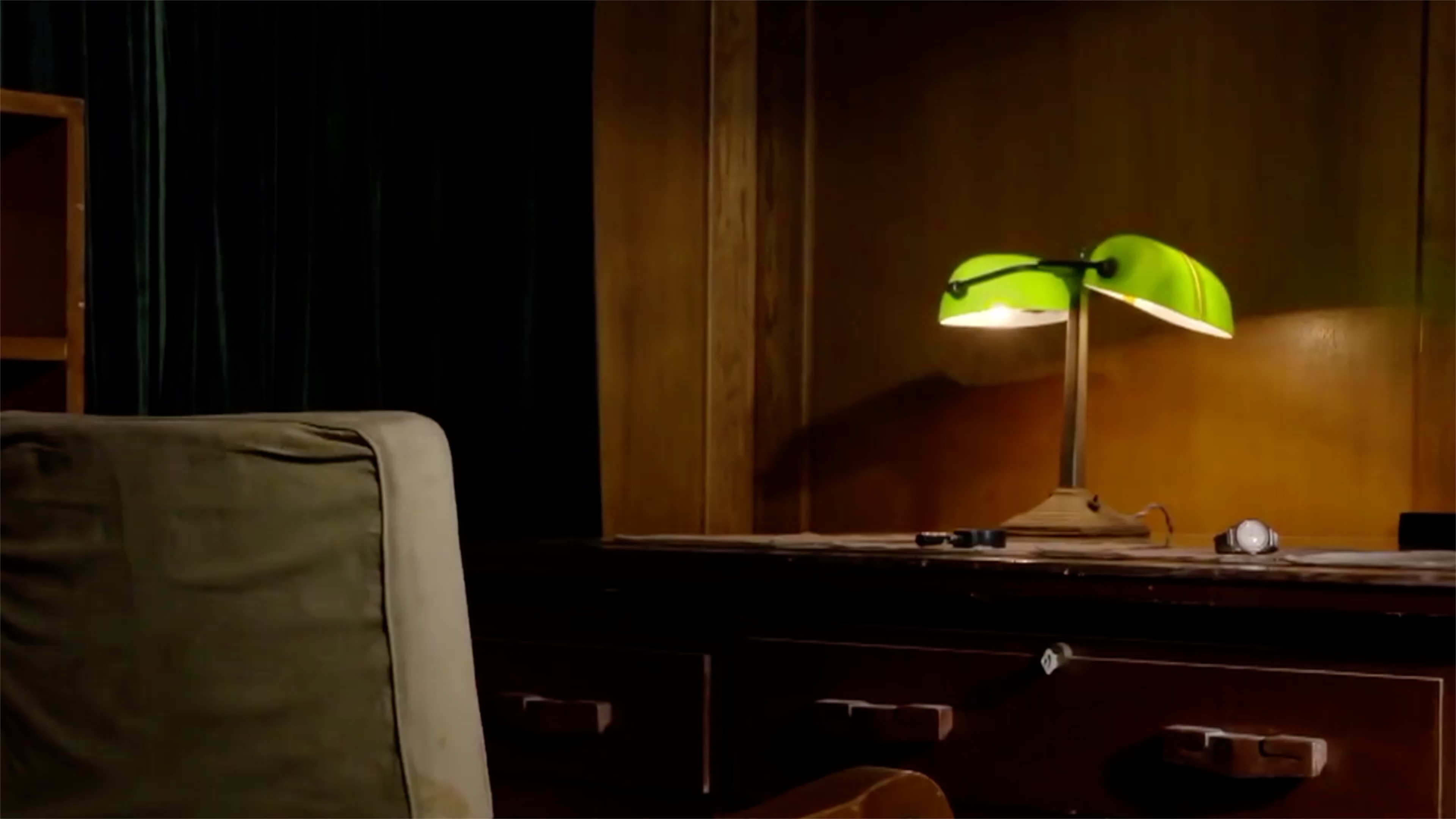 中共八大政治报告为何修改80余稿